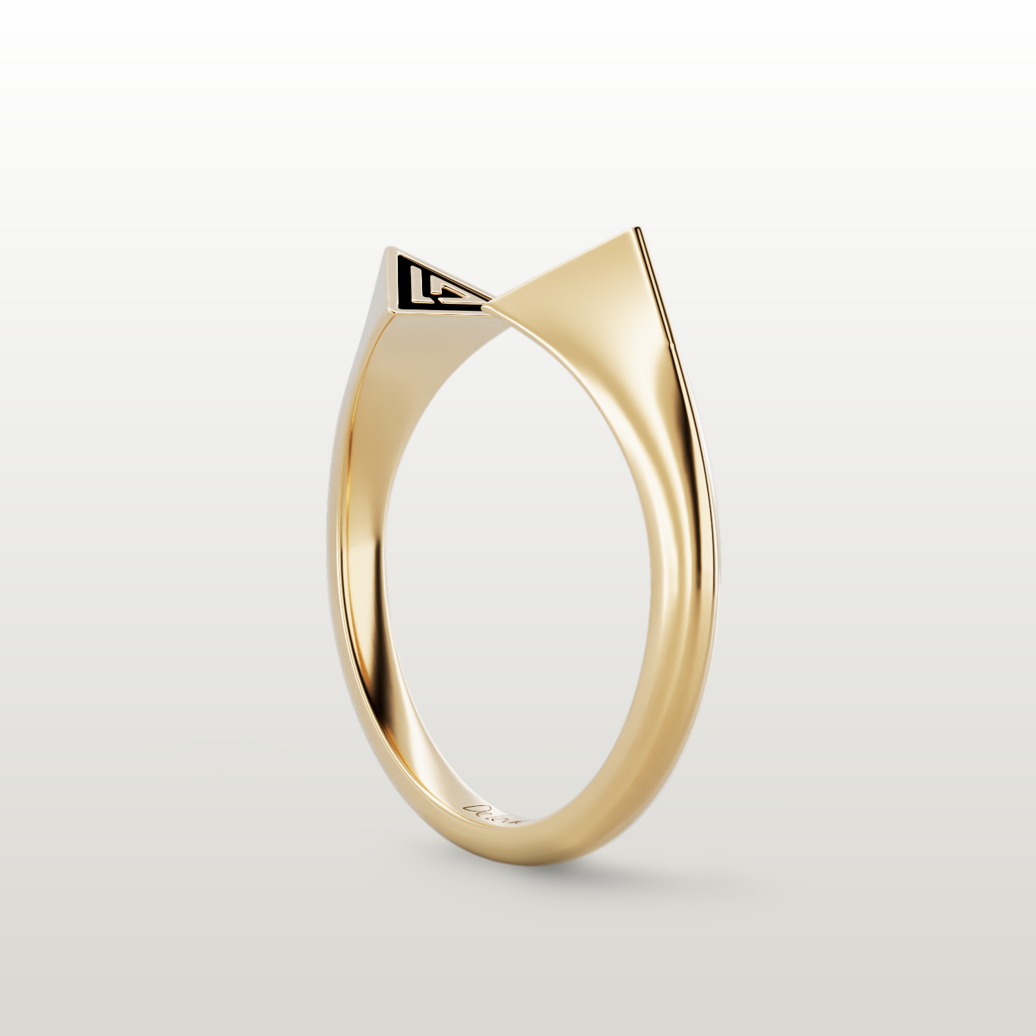 De Leville Mezza Luna ring in 18k yellow gold — angled view